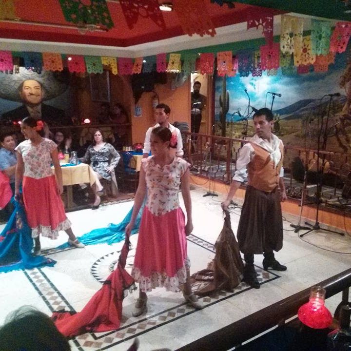 FOLCLORE ARGENTINO ZAMBA CHACARERAS